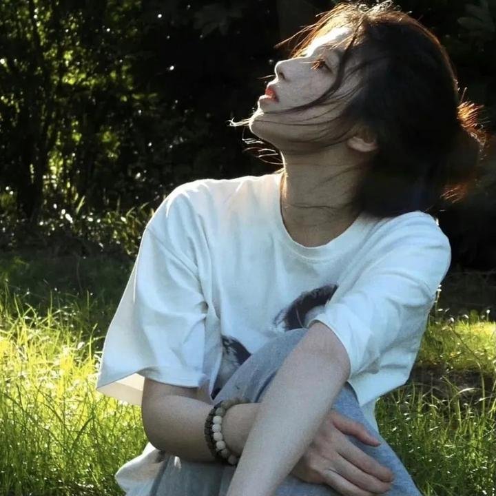 玉女桃花半夜开 海报